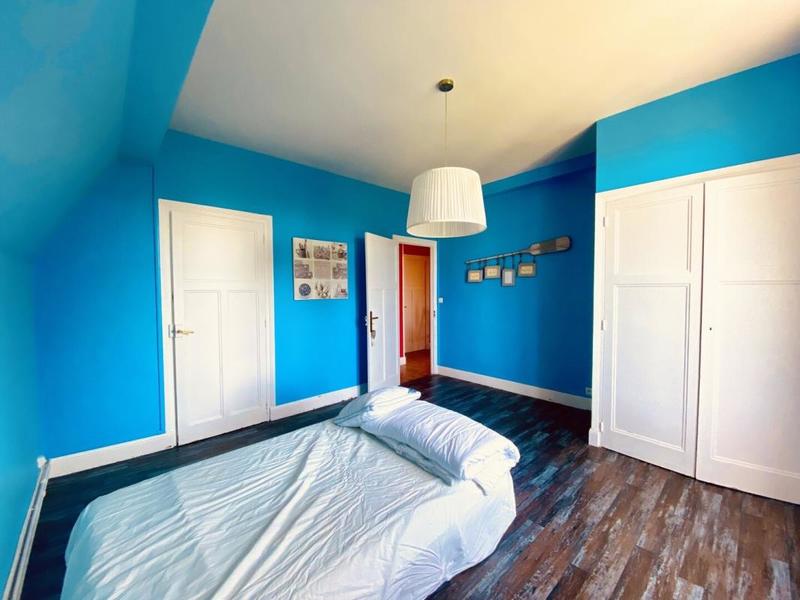 Maison de maîtres - 254 m² - 10 pièces