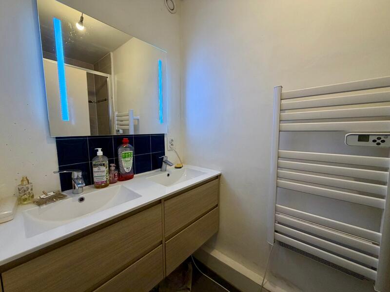 Appartement - 89 m² - 5 pièces