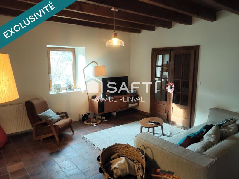 Maison - 216 m² - 9 pièces