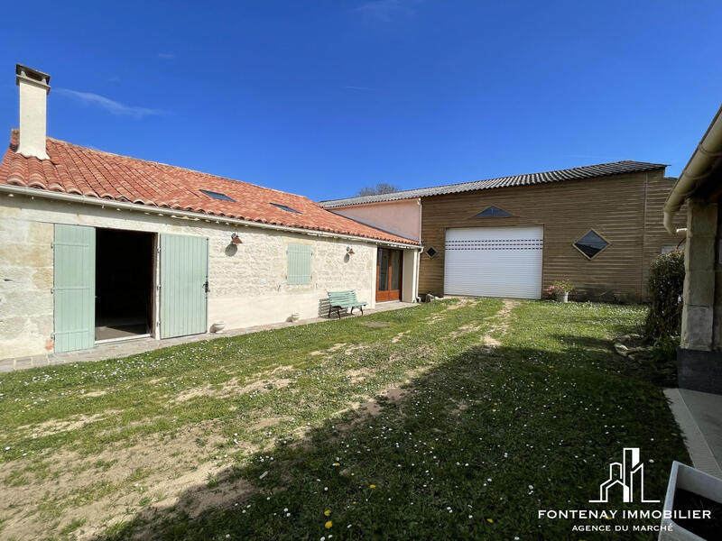 Maison ancienne - 240 m² - 6 pièces