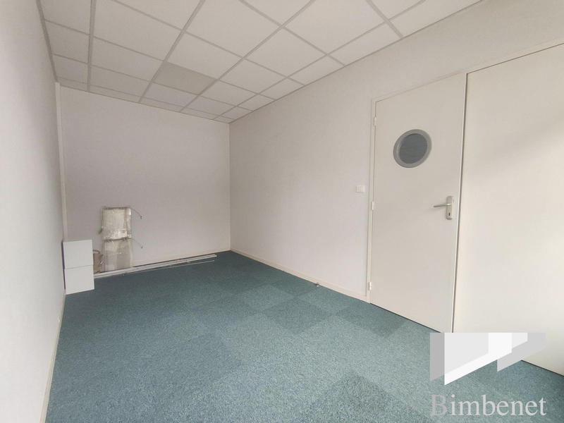 Bureau - 132 m²