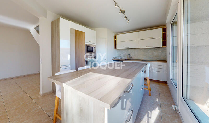 Maison - 125 m² - 5 pièces