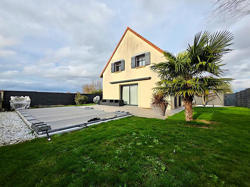 Maison traditionnelle - 96 m² - 4 pièces