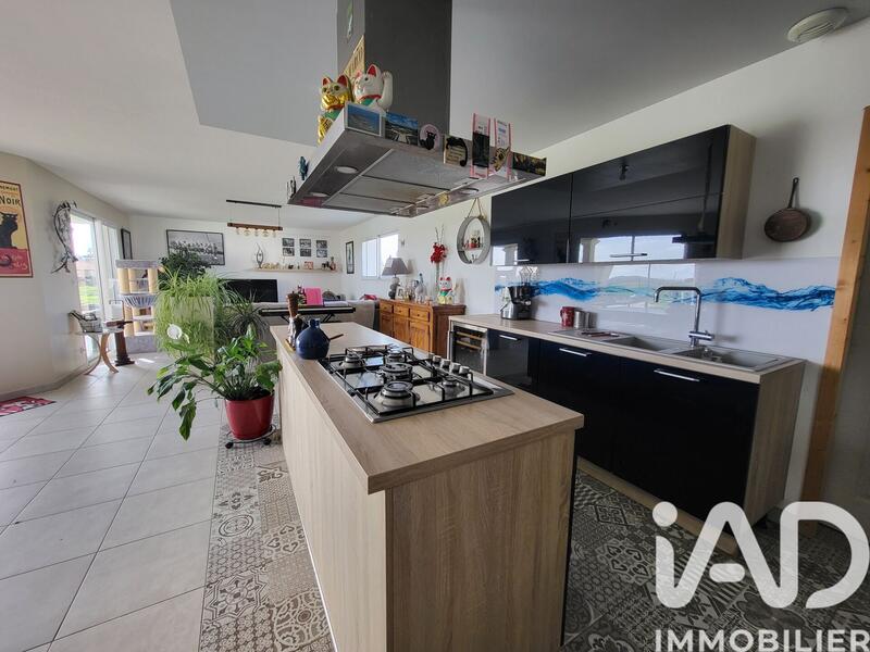 Maison - 129 m² - 5 pièces