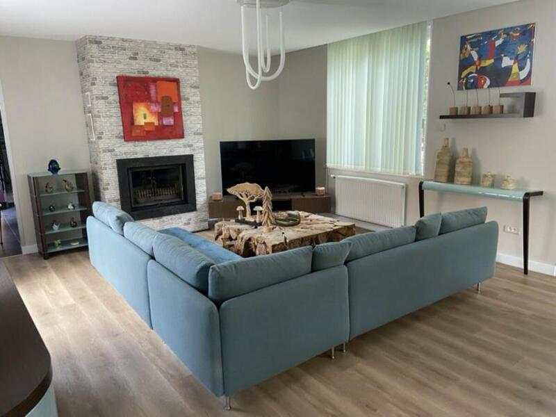 Corps de ferme - 280 m² - 11 pièces