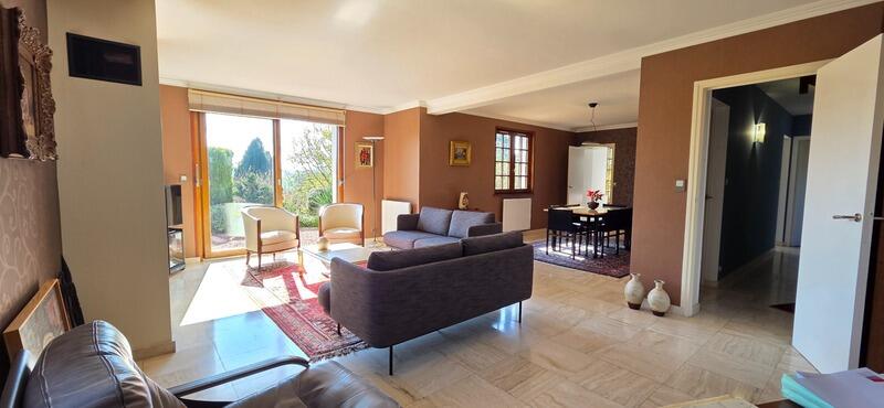 Maison - 155 m² - 7 pièces