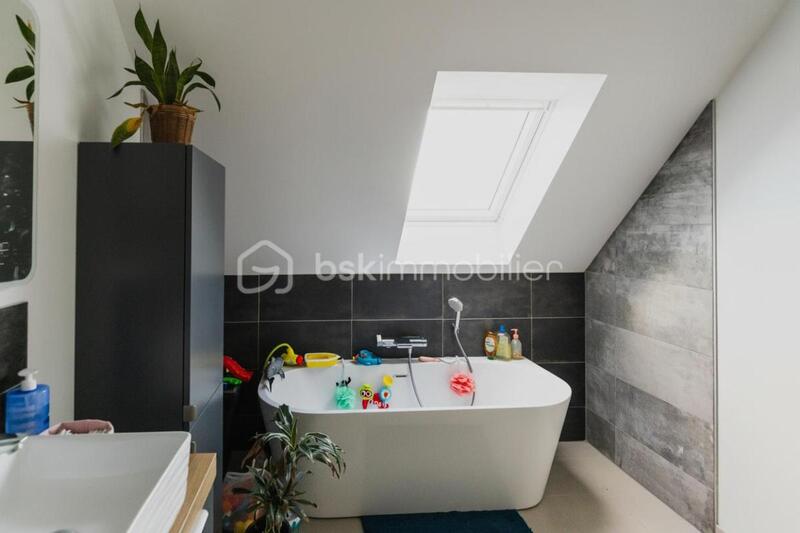 Maison - 120 m² - 5 pièces