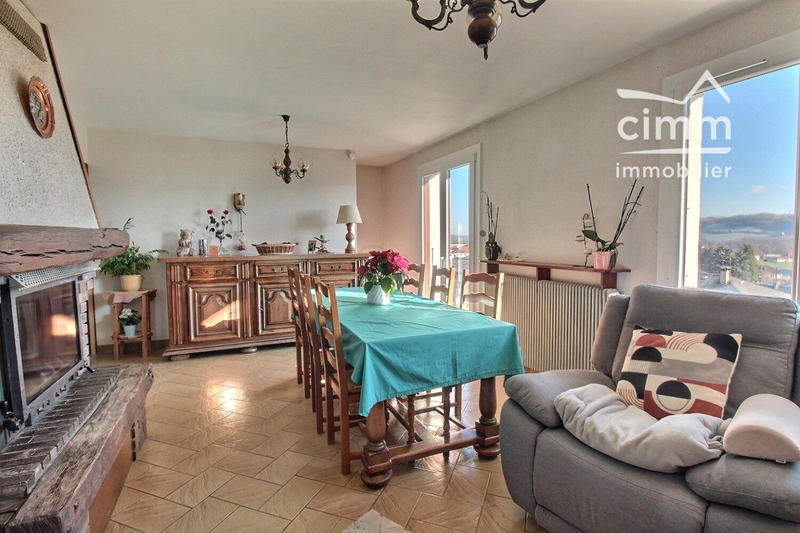 Maison - 164 m² - 6 pièces