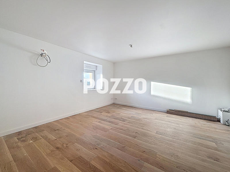 Maison - 142 m² - 5 pièces