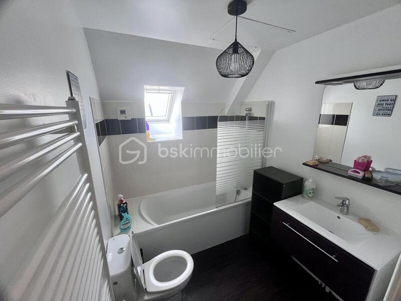 Maison - 81 m² - 4 pièces