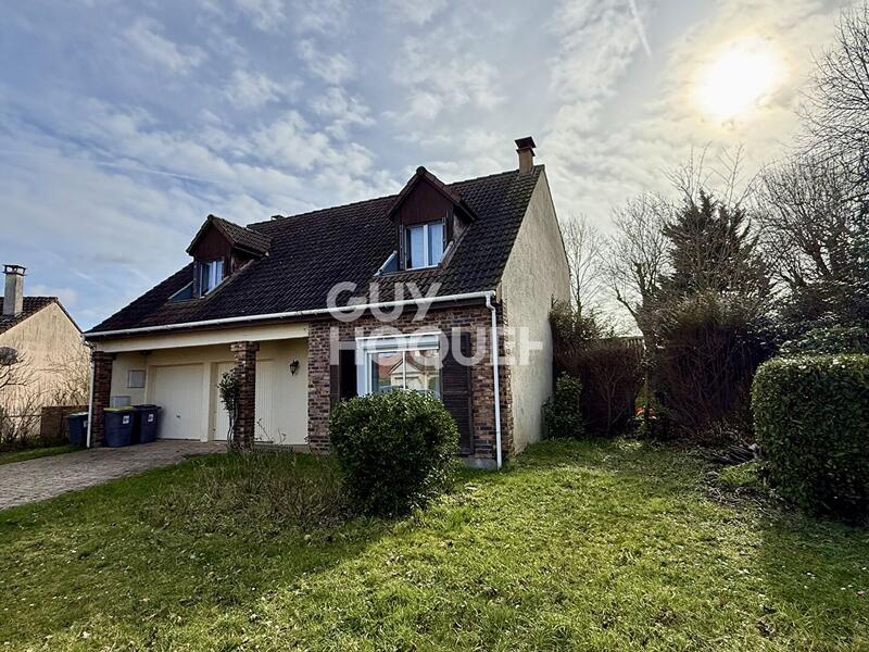 Maison - 171 m² - 8 pièces