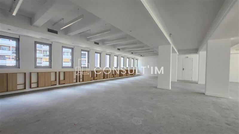 Bureau - 252 m²