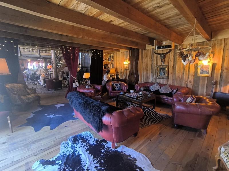 Maison - 350 m² - 10 pièces