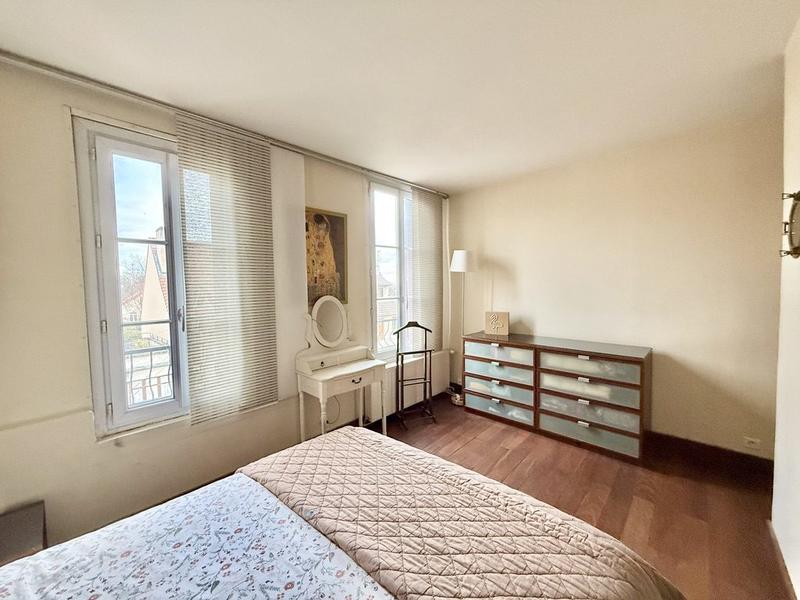 Maison ancienne - 179 m² - 8 pièces