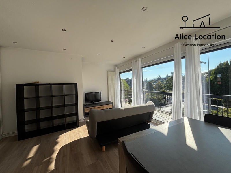 Appartement - 65 m² - 3 pièces