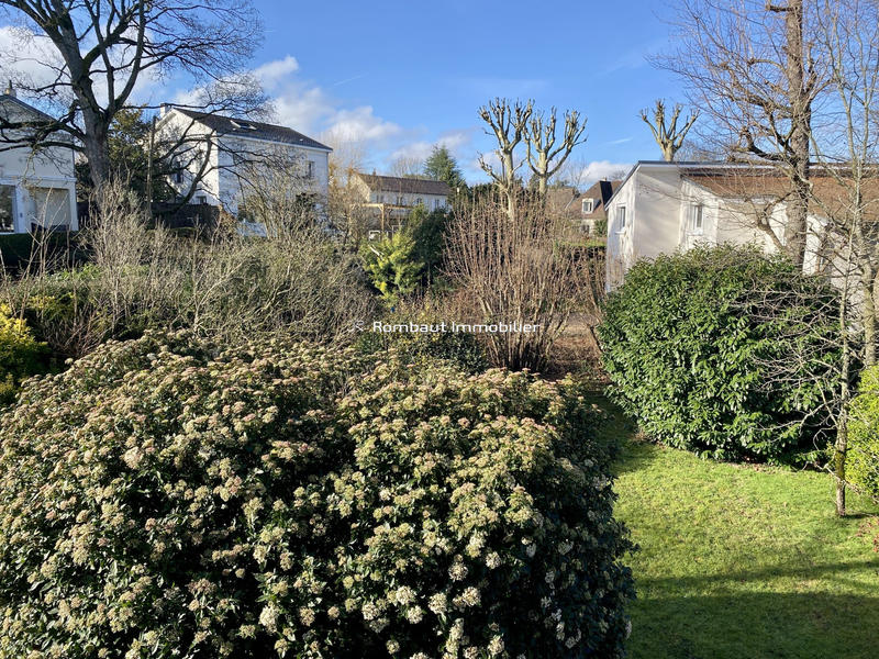 Maison - 179 m² - 8 pièces