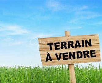 Terrain constructible - 819 m²