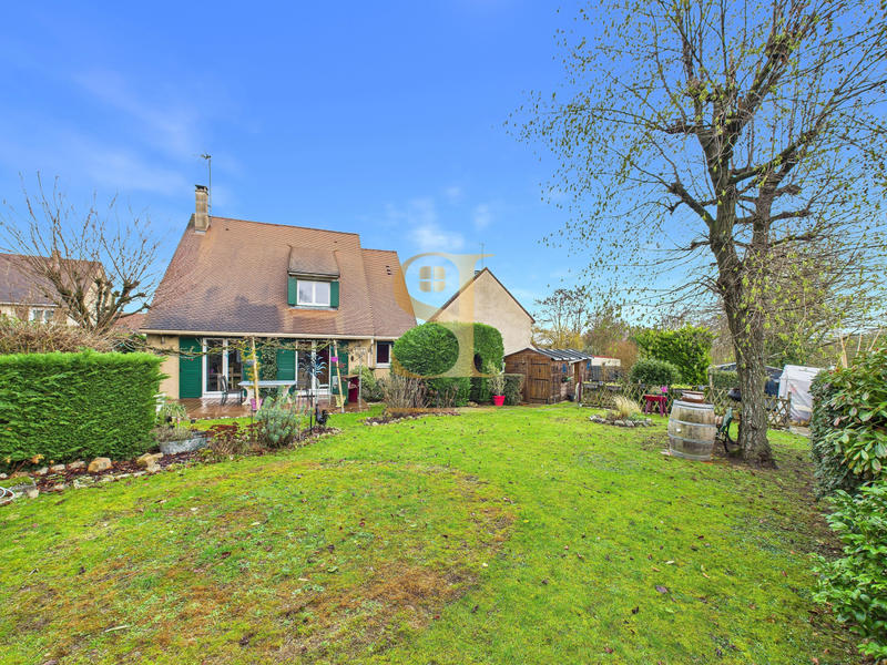 Maison - 112 m² - 6 pièces