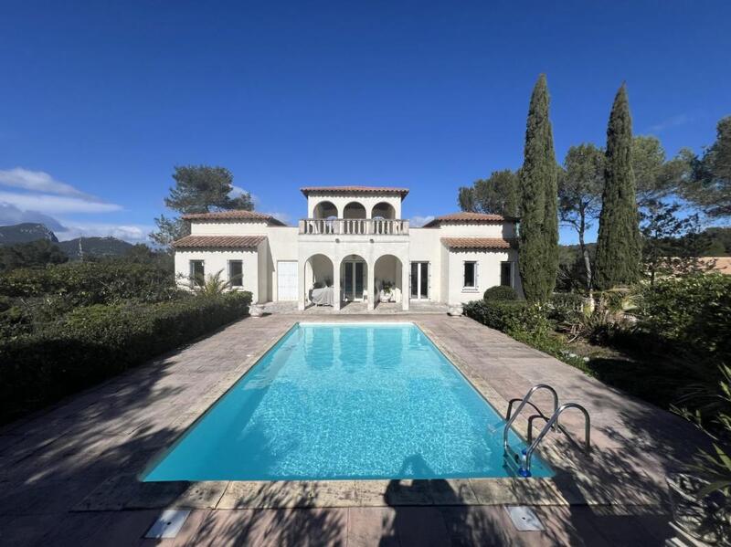 Villa - 133 m² - 6 pièces