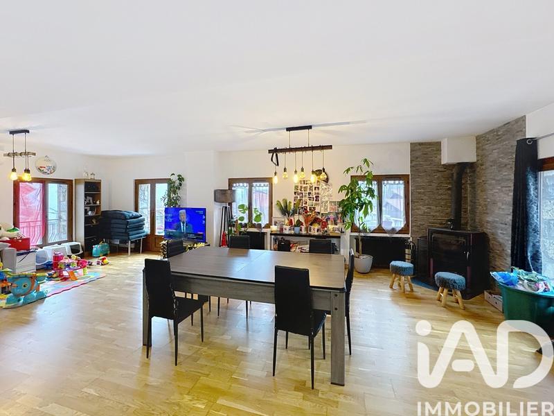 Appartement - 300 m² - 4 pièces