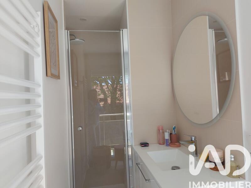 Appartement - 100 m² - 4 pièces