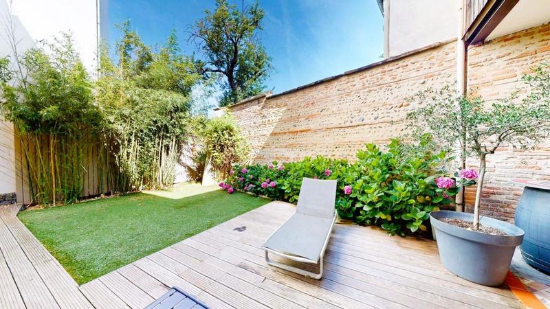 Maison - 217 m² - 5 pièces