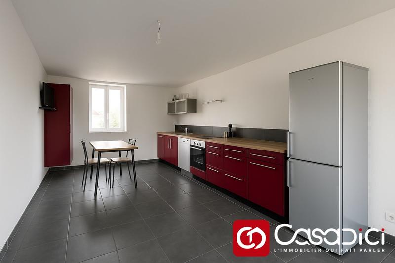 Maison - 92 m² - 4 pièces