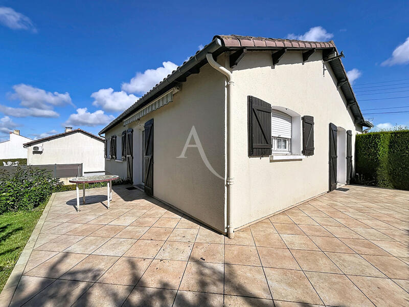 Maison - 104 m² - 5 pièces