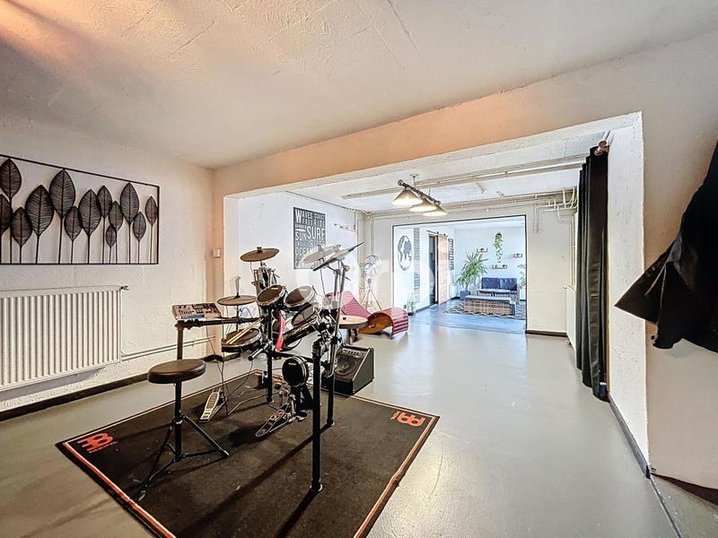 Maison - 189 m² - 7 pièces