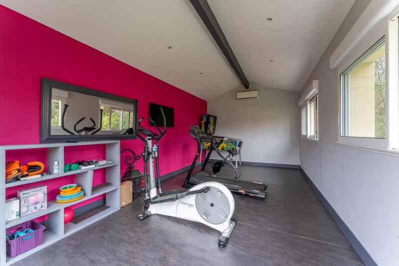 Maison - 170 m² - 6 pièces