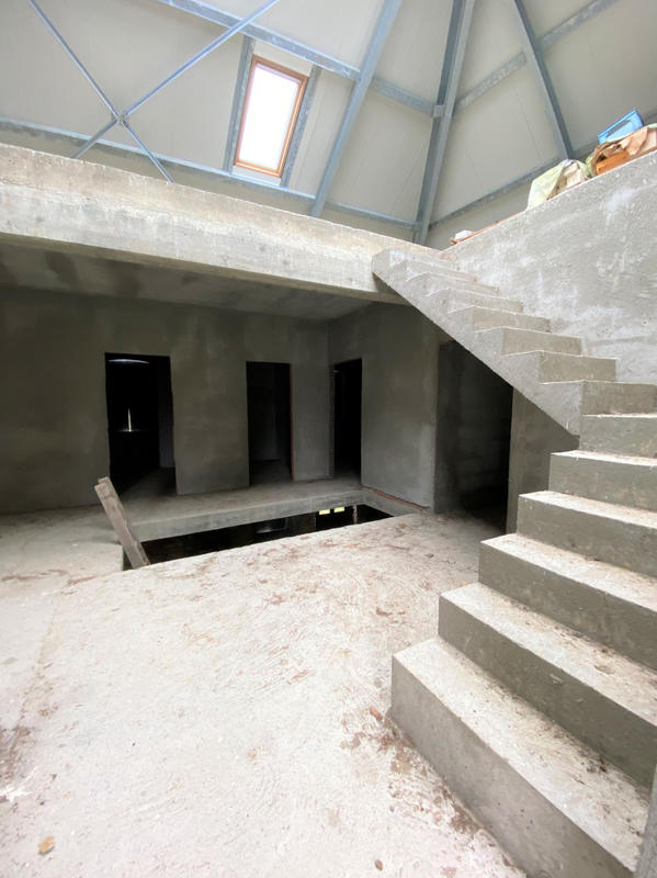 Maison - 230 m² - 8 pièces