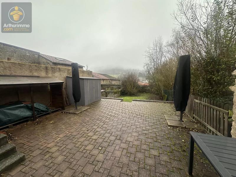 Maison - 210 m² - 7 pièces