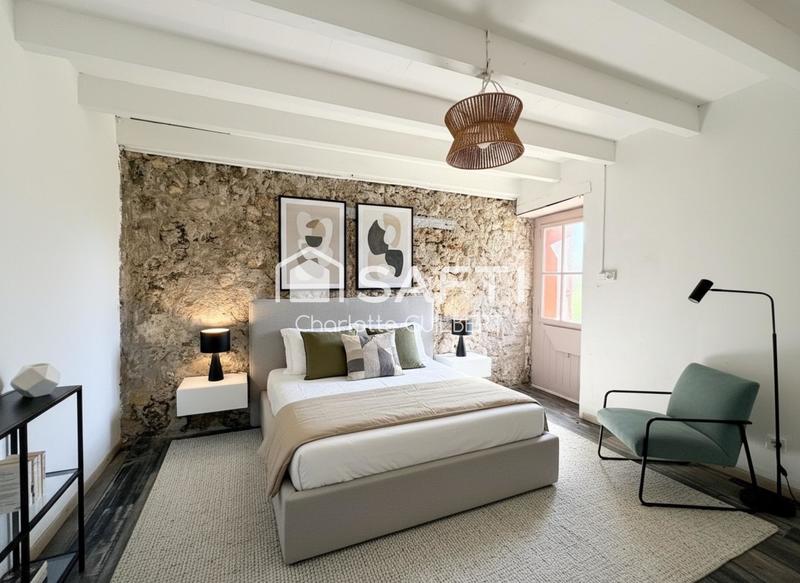 Maison - 94 m² - 4 pièces