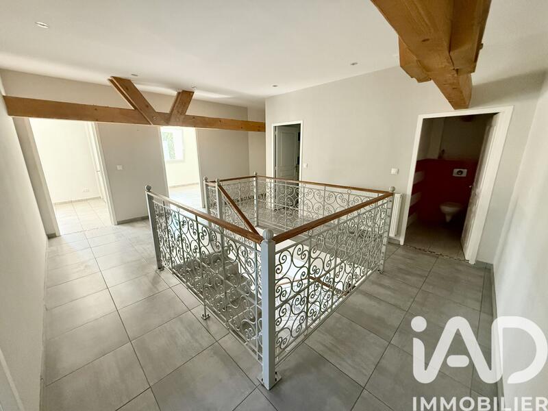 Appartement - 151 m² - 4 pièces