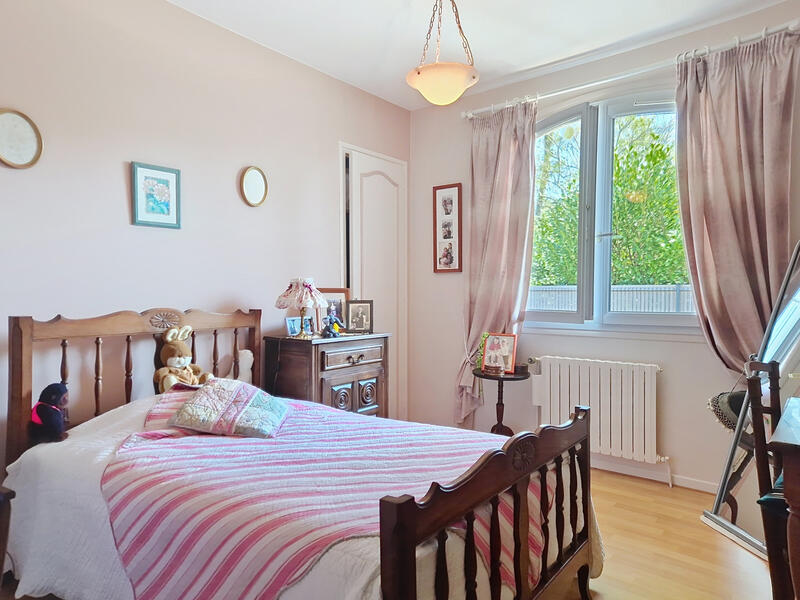 Maison - 170 m² - 7 pièces