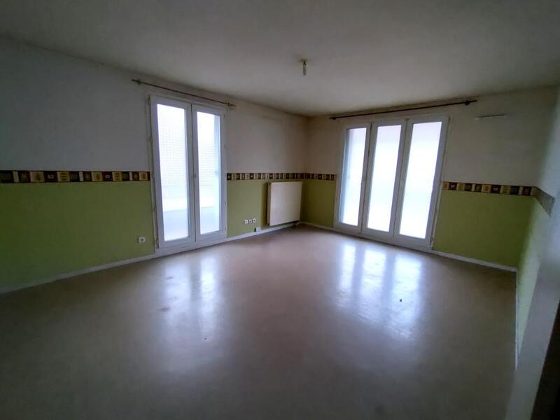Appartement - 92 m² - 5 pièces