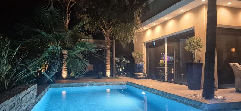 Maison - 165 m² - 6 pièces