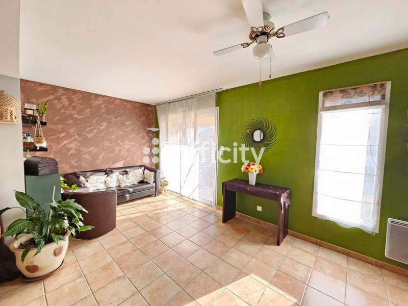 Maison - 85 m² - 5 pièces