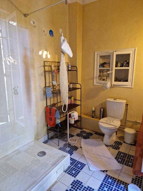 Maison - 200 m² - 8 pièces