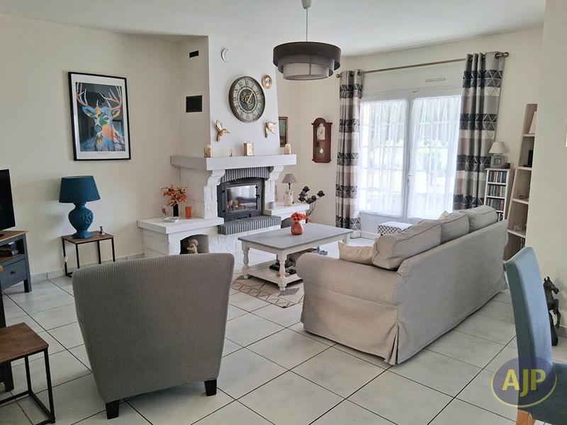 Maison - 135 m² - 6 pièces