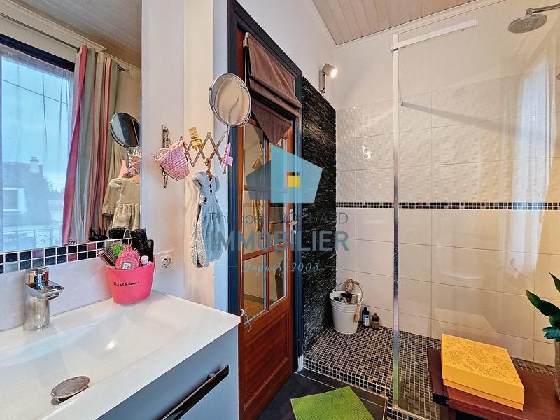 Maison - 105 m² - 6 pièces