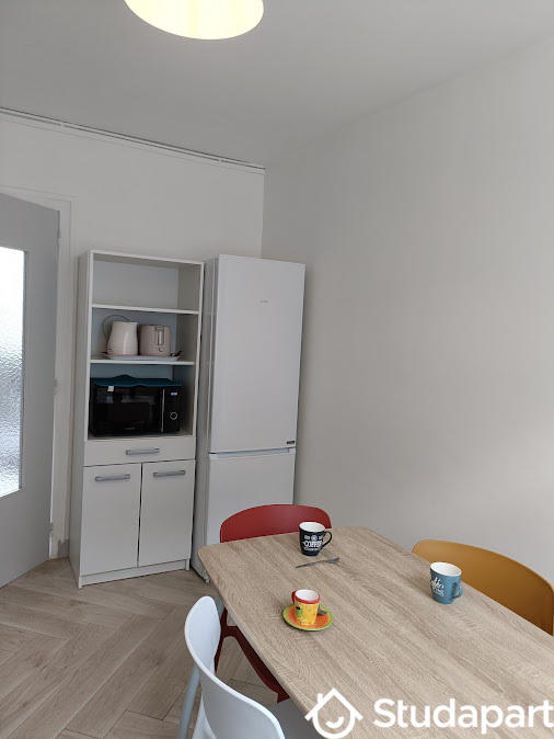 Chambre - 10 m² - 1 pièce