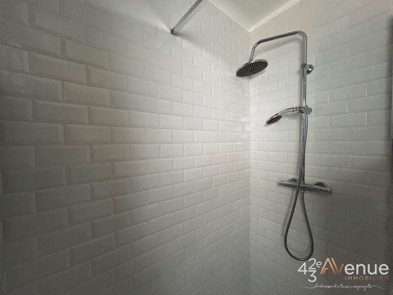 Appartement - 70 m² - 4 pièces