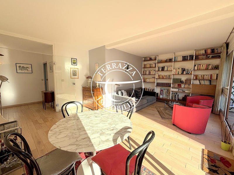 Appartement - 87 m² - 5 pièces