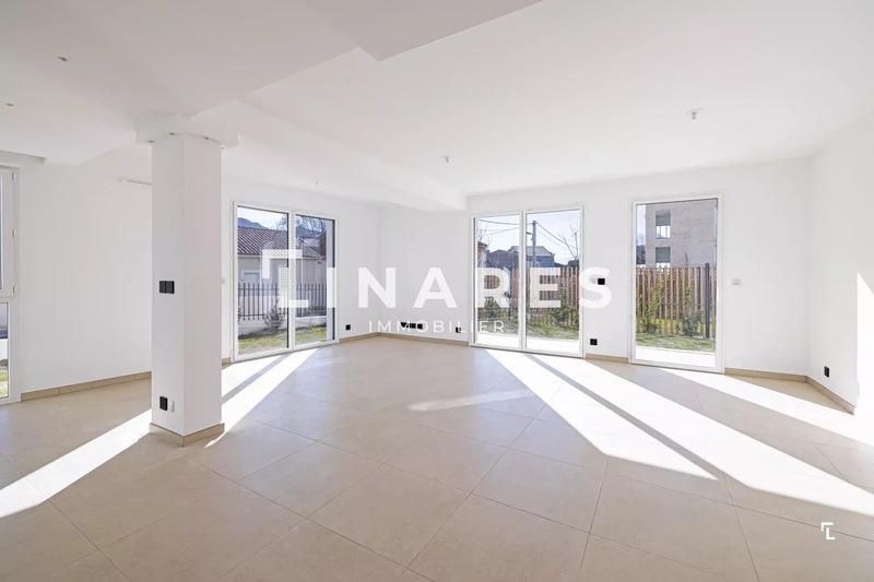 Appartement - 91 m² - 3 pièces