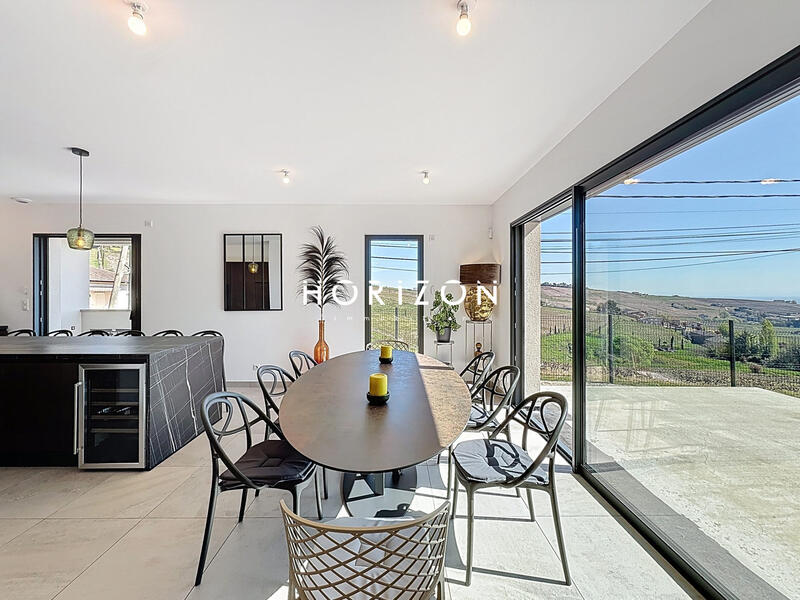 Maison - 133 m² - 4 pièces