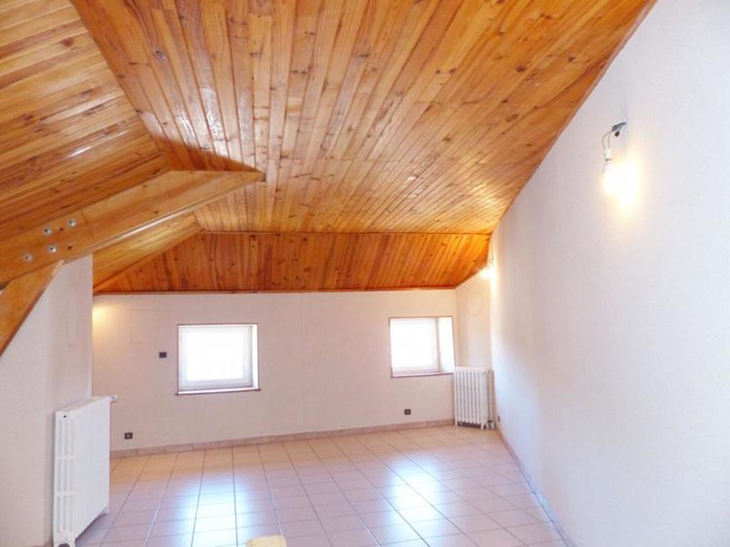 Maison - 710 m² - 13 pièces