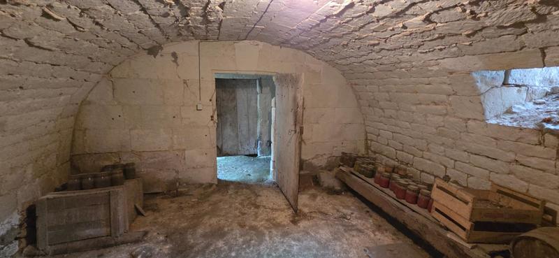 Maison - 182 m² - 9 pièces