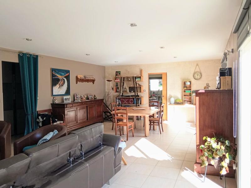 Maison - 176 m² - 5 pièces