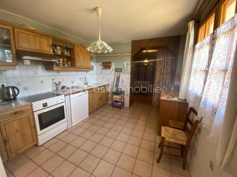 Maison - 191 m² - 7 pièces